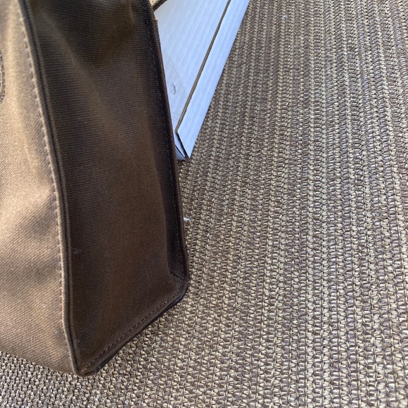 Cutter & Buck American Classic Collection Handbag - Picture 6 of 9